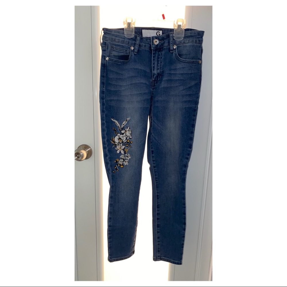 G by Guess Jean.